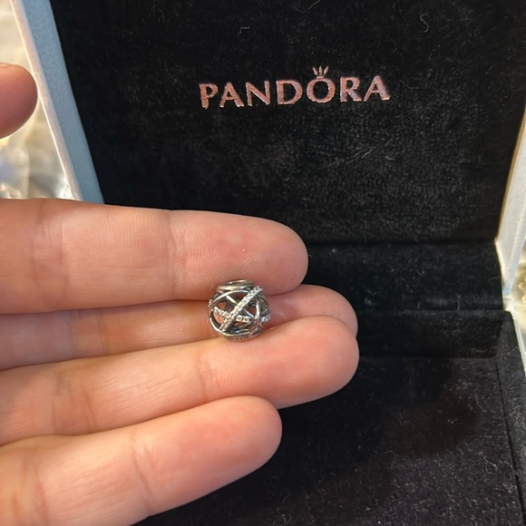 Pandora Jewelry - Pandora Galaxy Clear + PURSE SHOW WIN